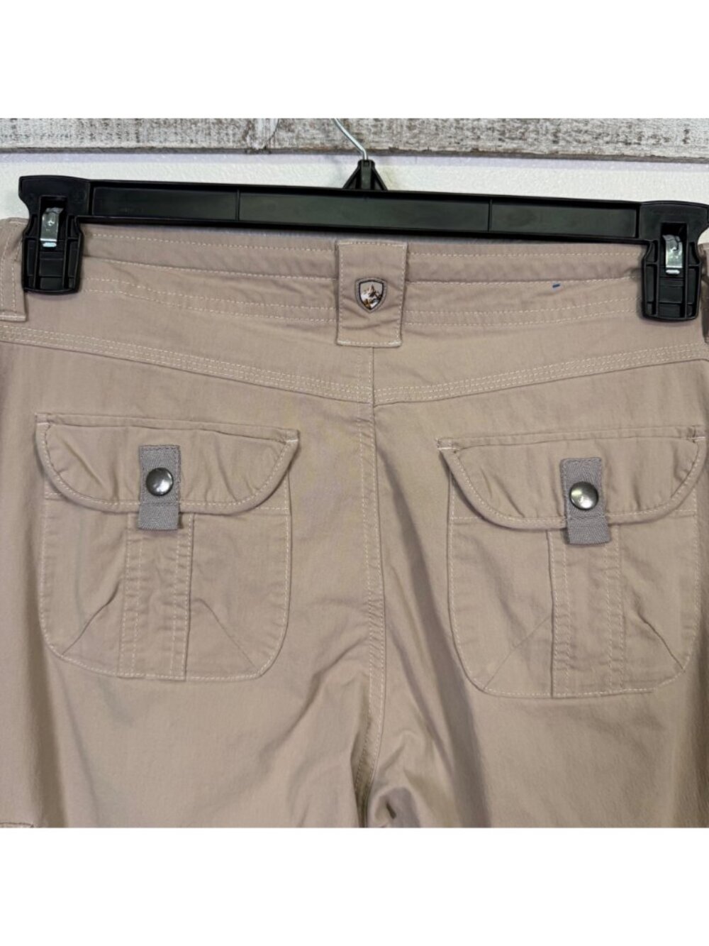 Kühl Womens Cargo Pants Size 10 Short Beige Roll-Up Legs Utility Outdoors - Picture 8 of 16
